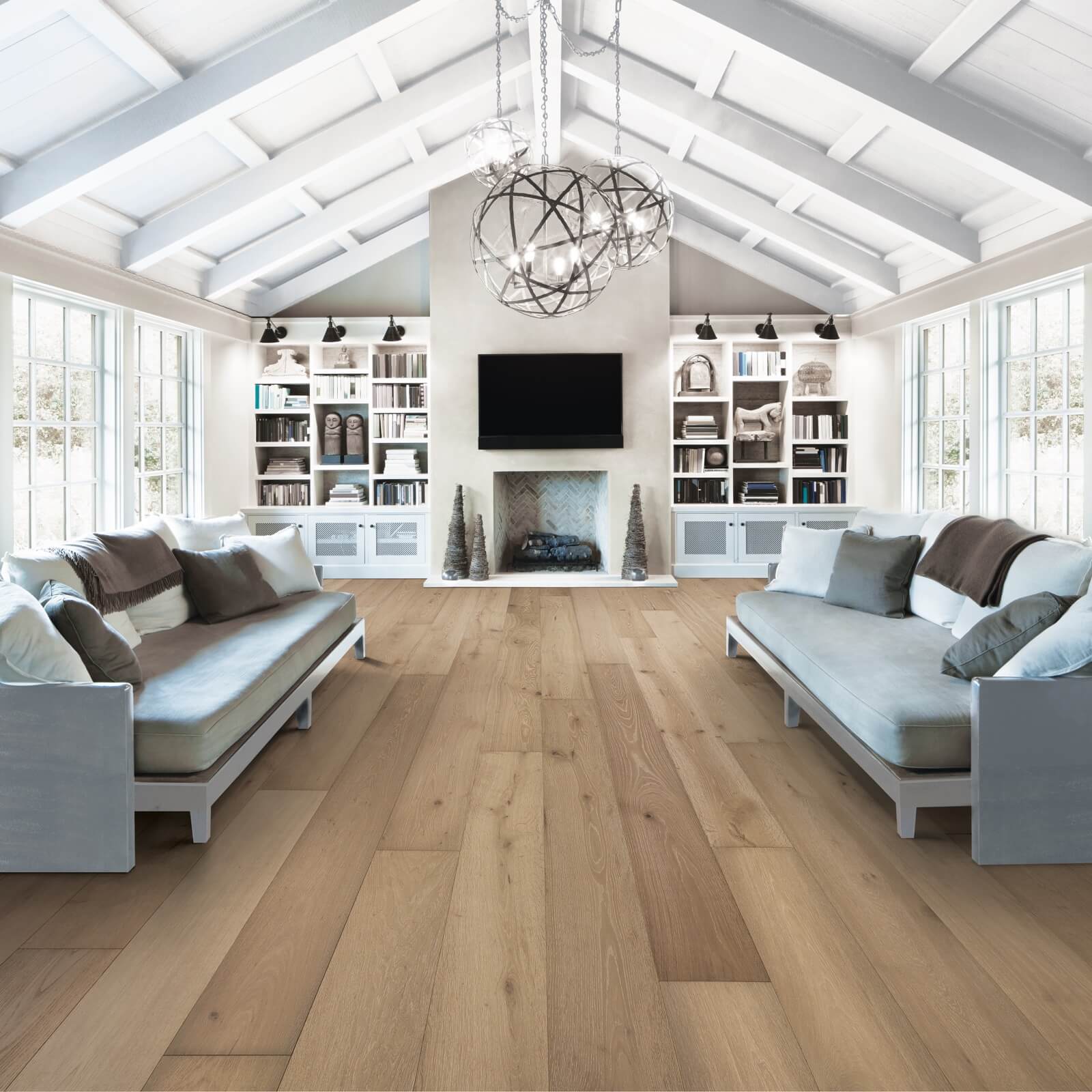 Mont Blanc Room with hardwood flooring | Elite Builder Services