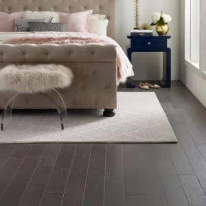 Hardwood floor | Elite Builder Services